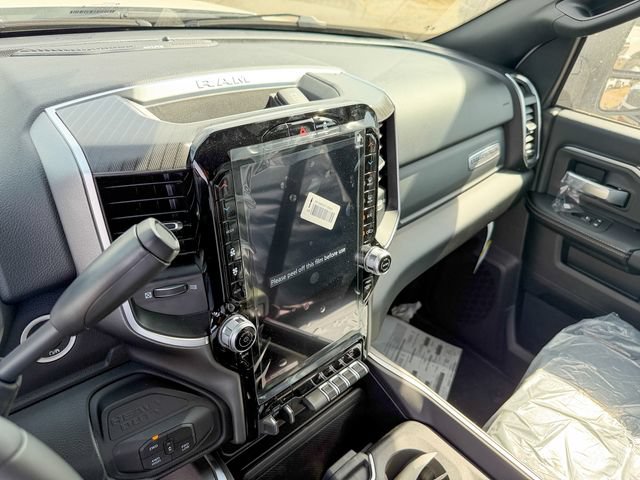 New 2026 RAM 2500 Big Horn AWD/4WD image 22
