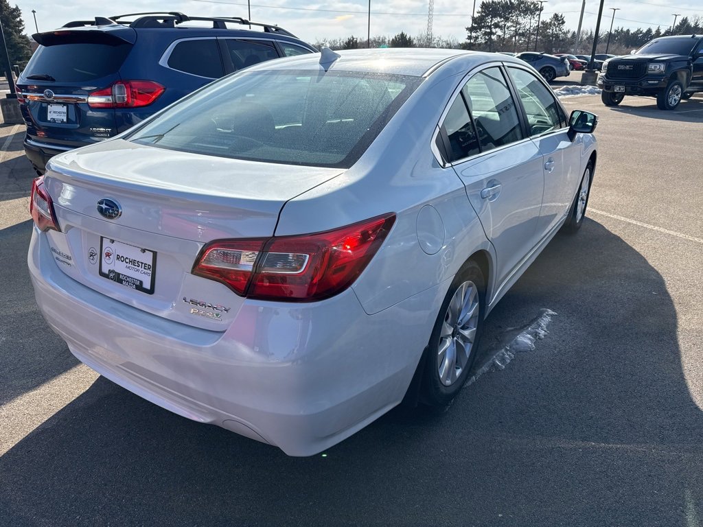 Used 2017 Subaru Legacy 2.5i Premium image 5