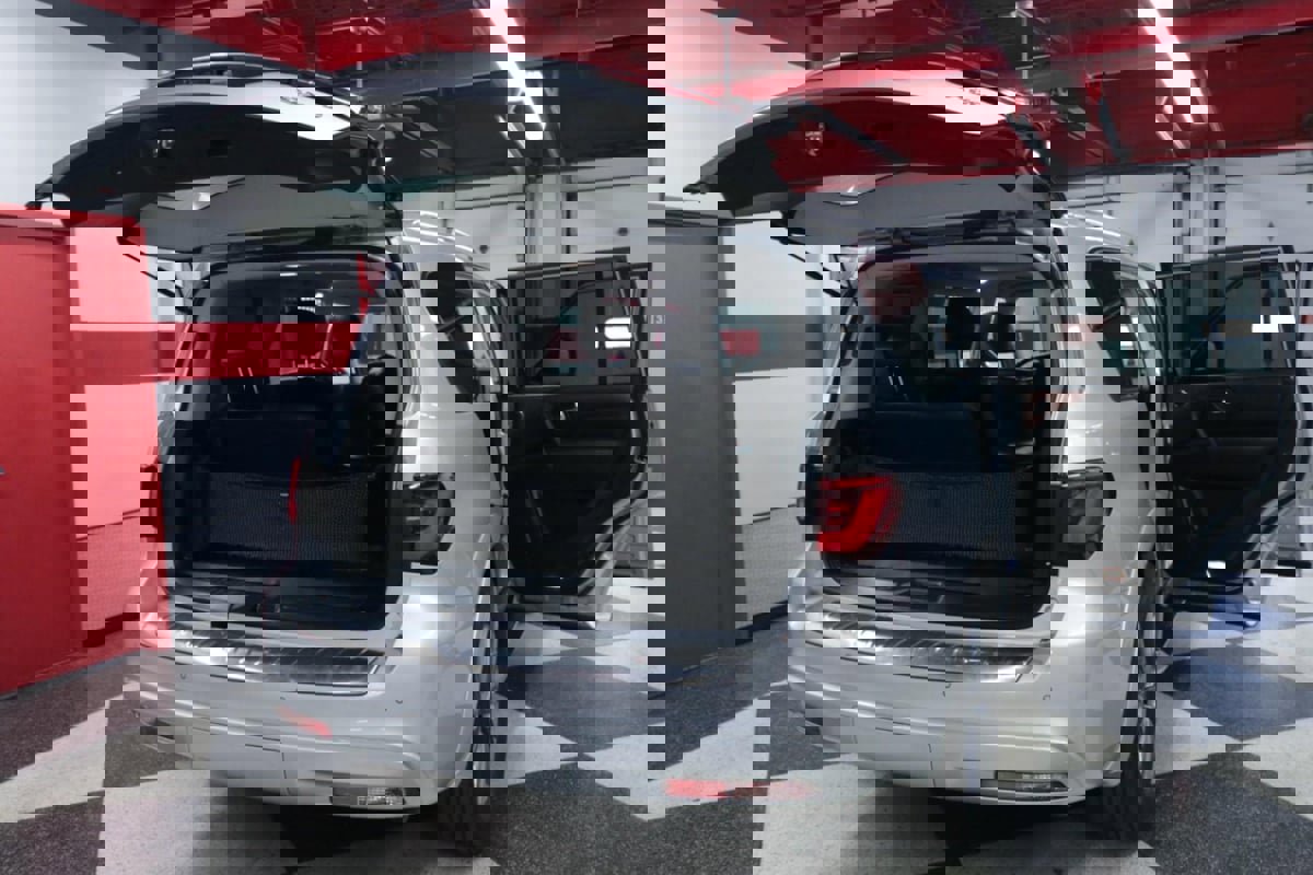 Used 2019 INFINITI QX80 Luxe w/ Proassist Package image 35