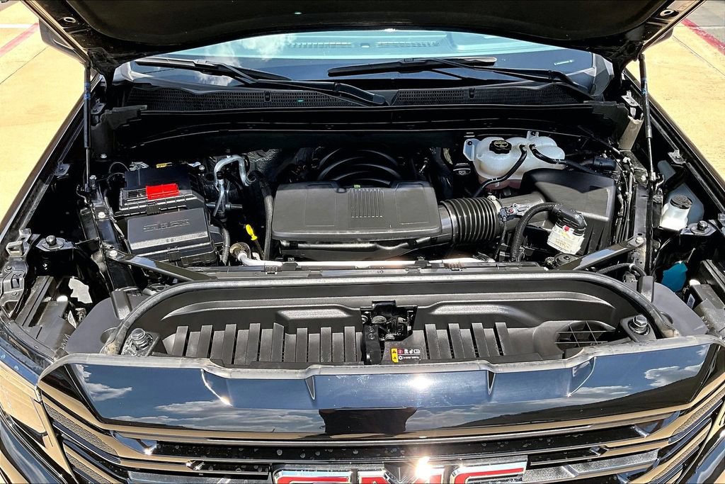 Used 2024 GMC Sierra 1500 Elevation AWD/4WD image 12