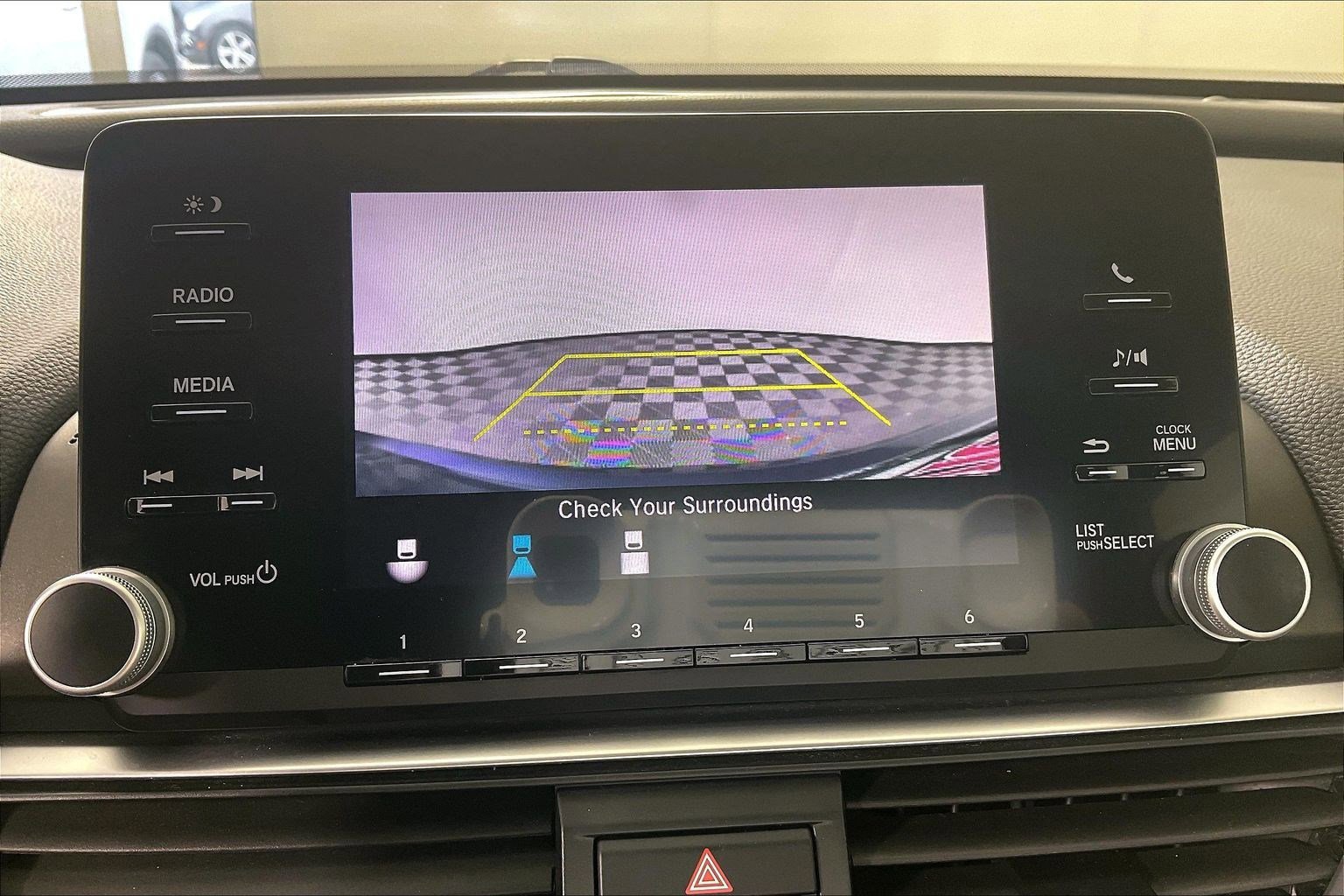 Used 2018 Honda Accord LX image 15