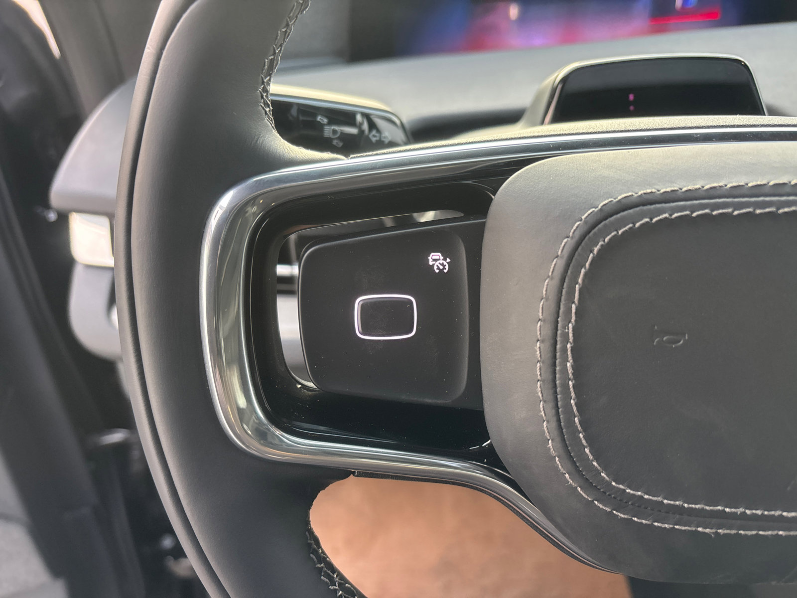 New 2026 Lincoln Navigator L Reserve w/ Jet Appearance Package image 16