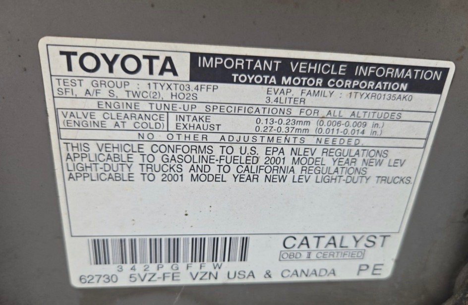 Used 2001 Toyota 4Runner Limited AWD/4WD image 12