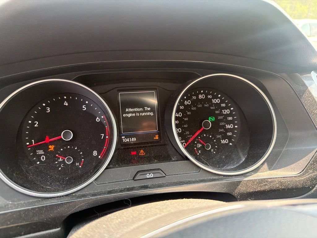 Used 2018 Volkswagen Tiguan SE AWD/4WD image 18