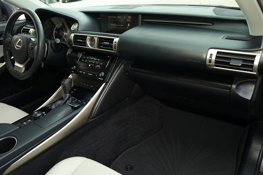 Used 2014 Lexus IS 350 image 11