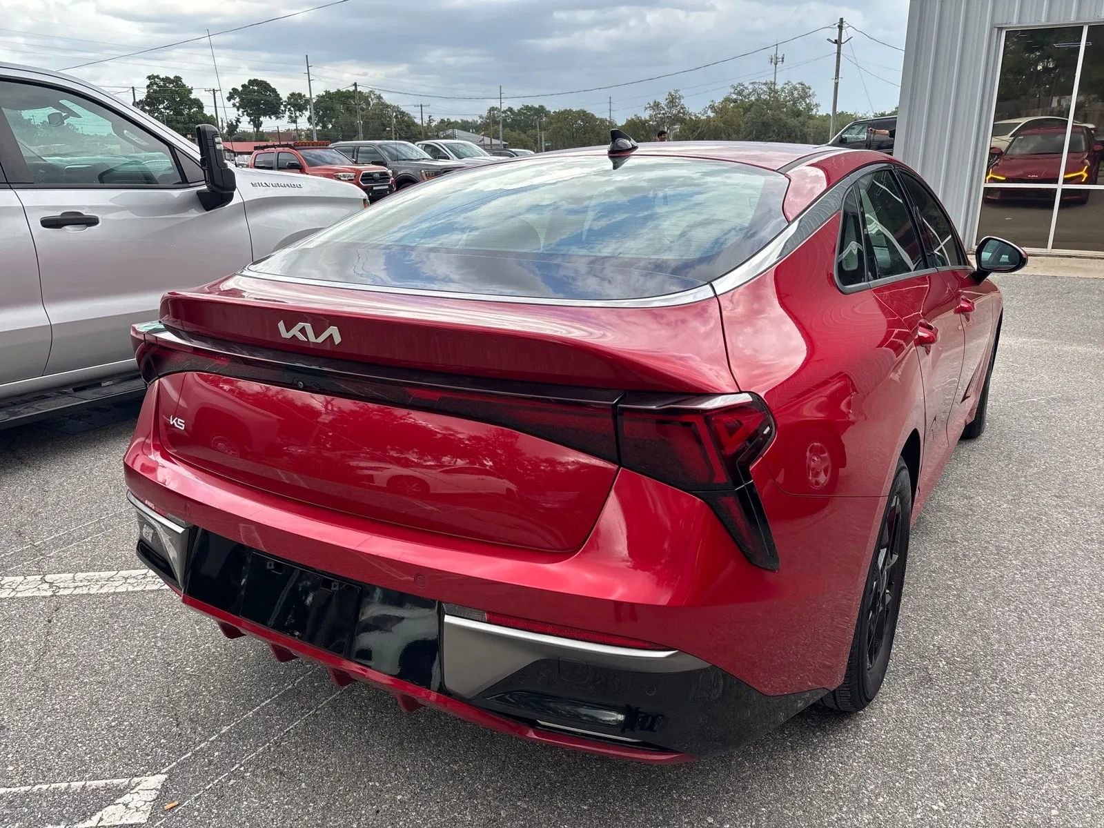 Used 2025 Kia K5 LXS FWD image 9