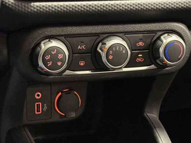 Used 2023 Nissan Kicks S FWD image 12
