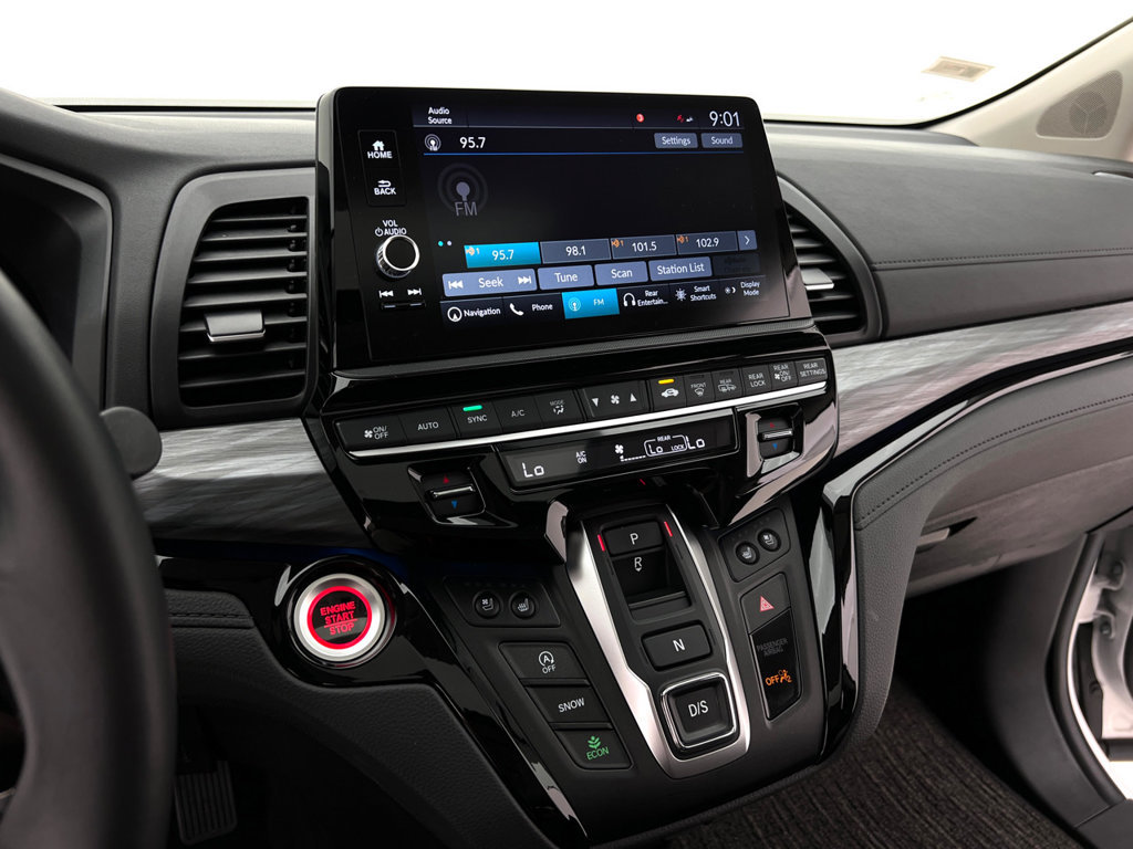 Used 2025 Honda Odyssey Elite image 24