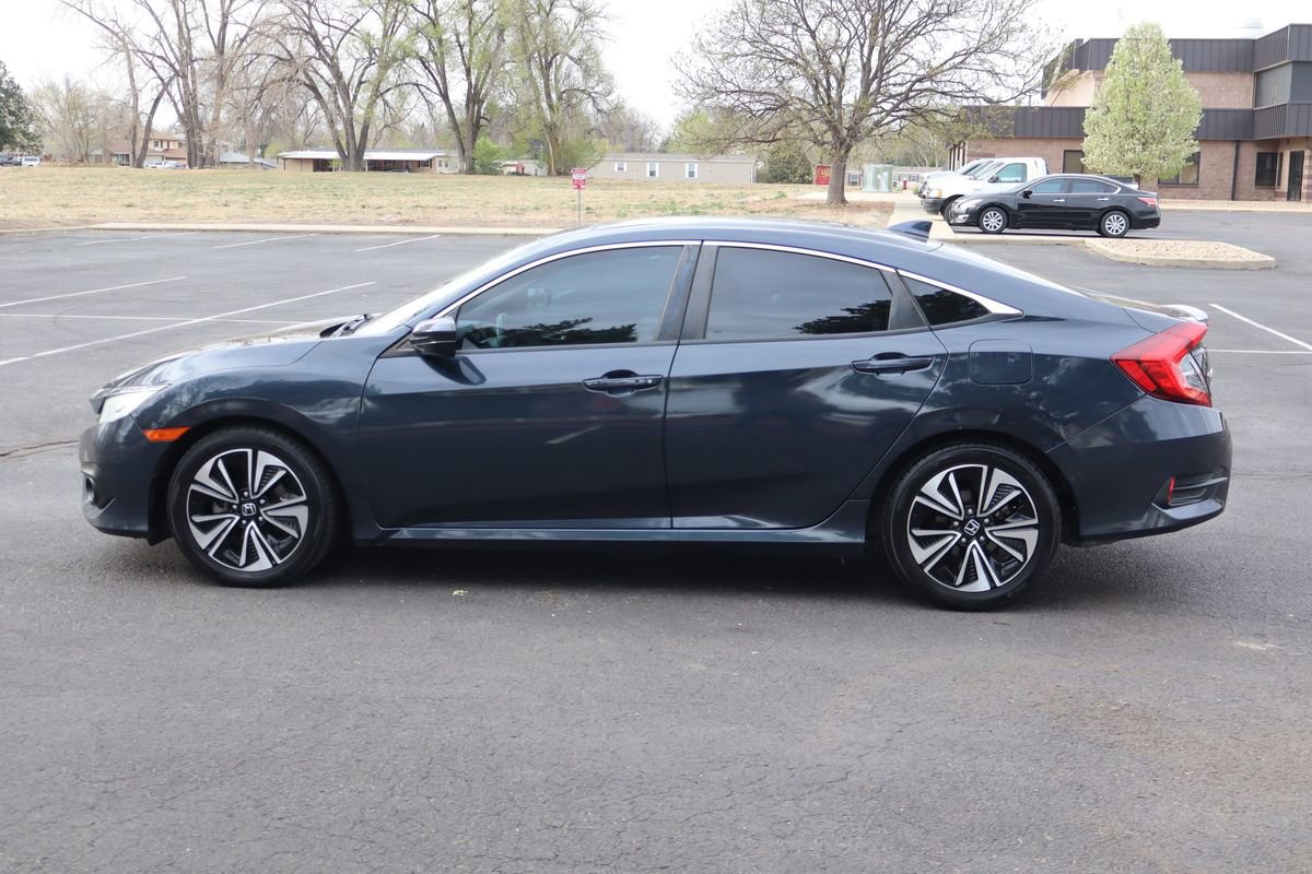 Used 2017 Honda Civic EX-L image 9