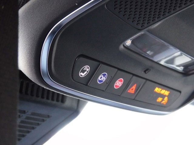 Used 2025 Chevrolet Equinox RS image 36