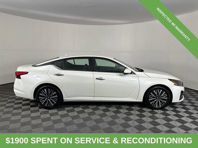 Used 2023 Nissan Altima 2.5 SV FWD image 10
