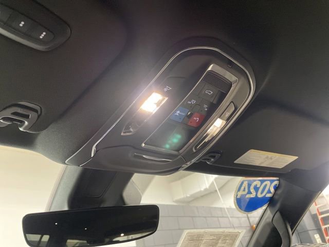 Used 2024 Jeep Wagoneer L Series II w/ Flexible Seating Group image 24