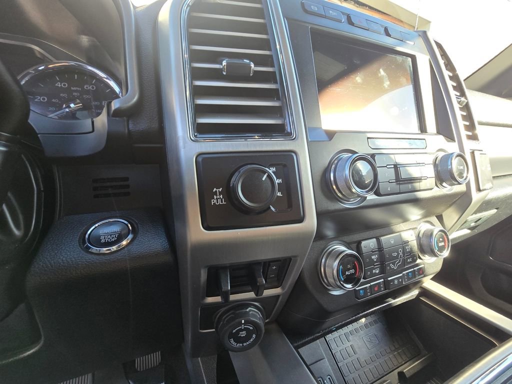 Used 2021 Ford F350 Platinum w/ FX4 Off-Road Package image 18