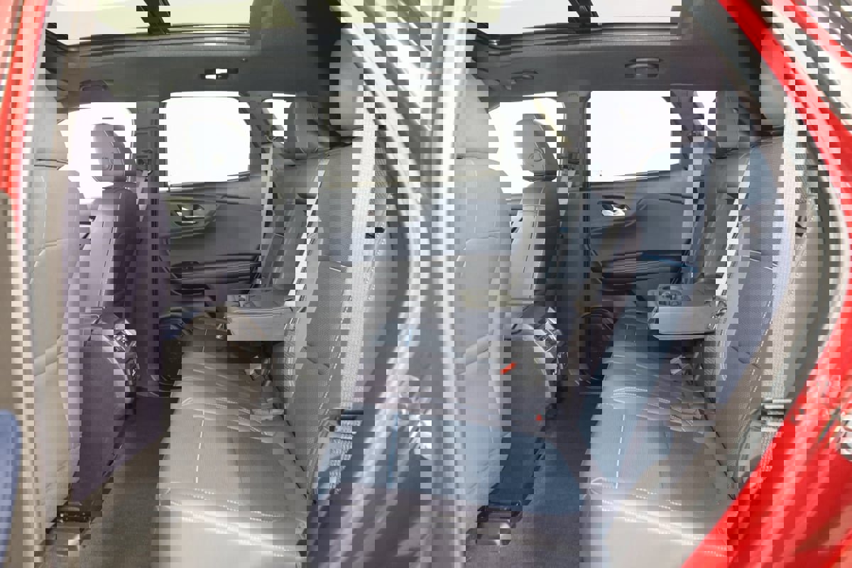 Used 2023 Chevrolet Blazer RS image 54