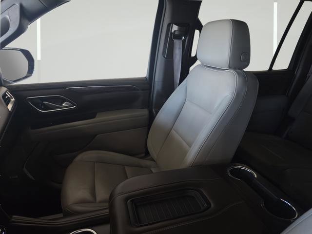 Used 2022 Chevrolet Suburban LT image 21