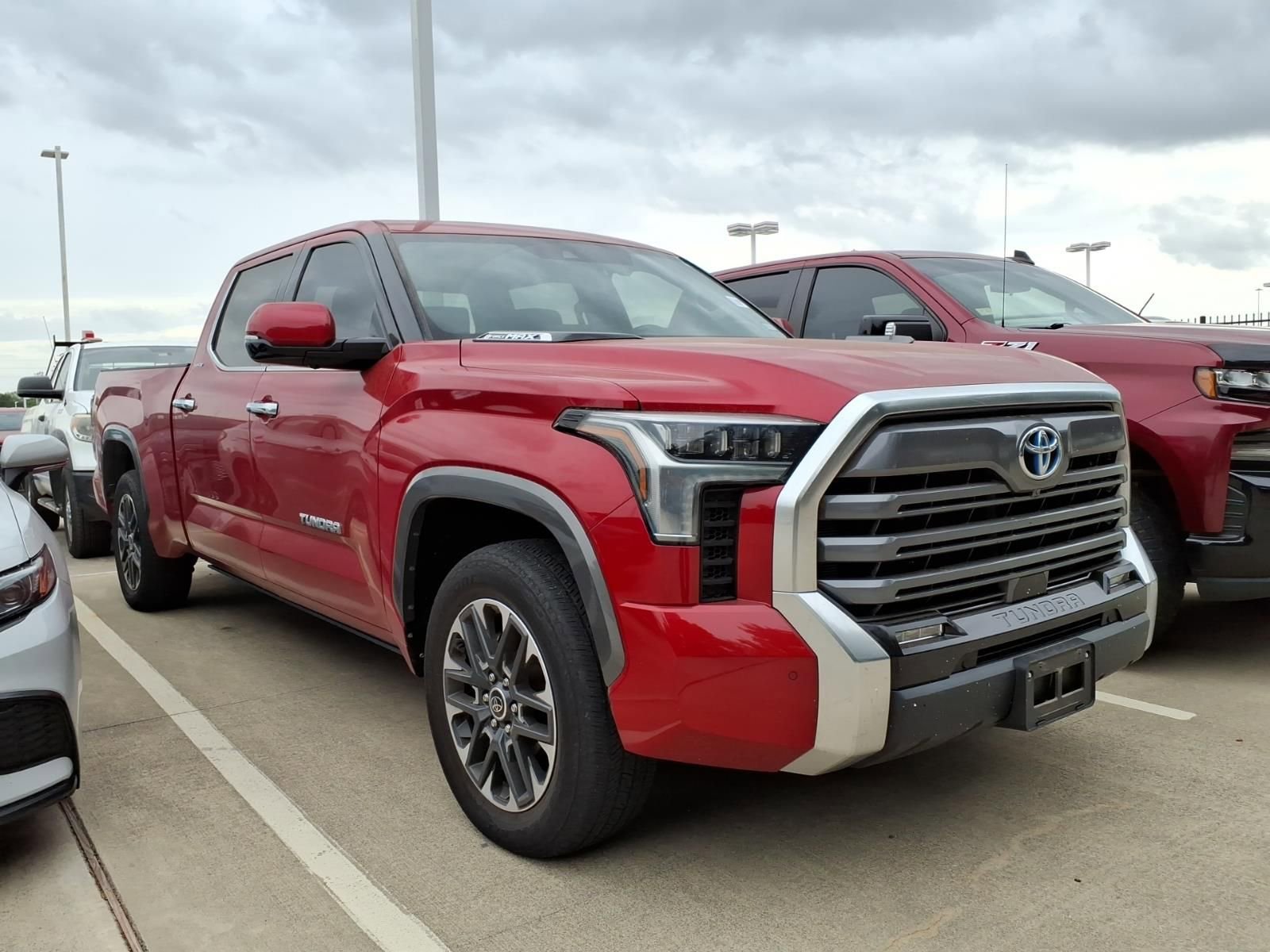 Used 2023 Toyota Tundra Limited image 1
