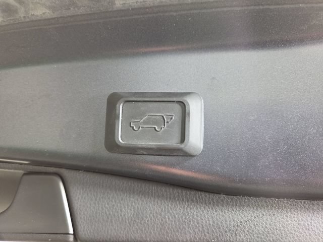 Used 2021 Toyota RAV4 XSE AWD/4WD image 37
