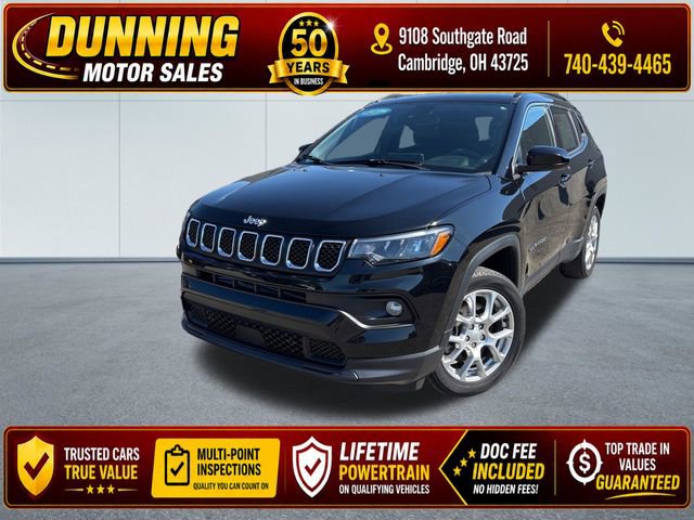 Used 2023 Jeep Compass Latitude AWD/4WD image 1