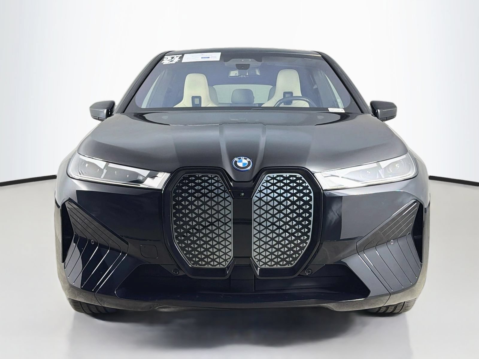 Certified 2024 BMW iX xDrive50 w/ Sport Package AWD/4WD image 2