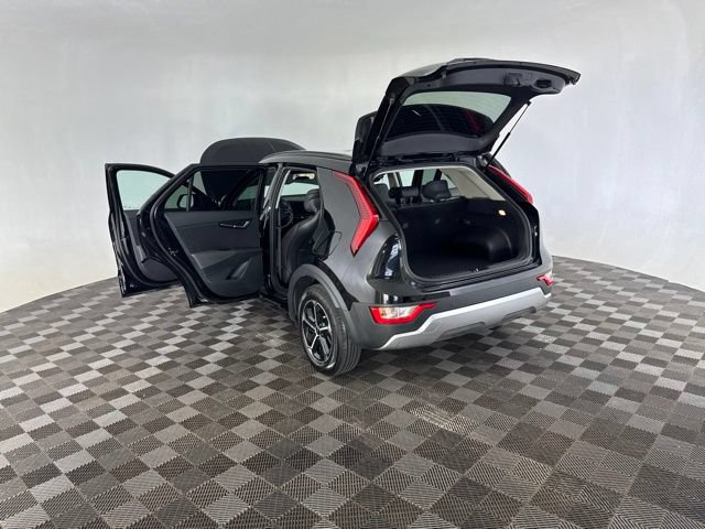 Certified 2024 Kia Niro EX FWD image 18
