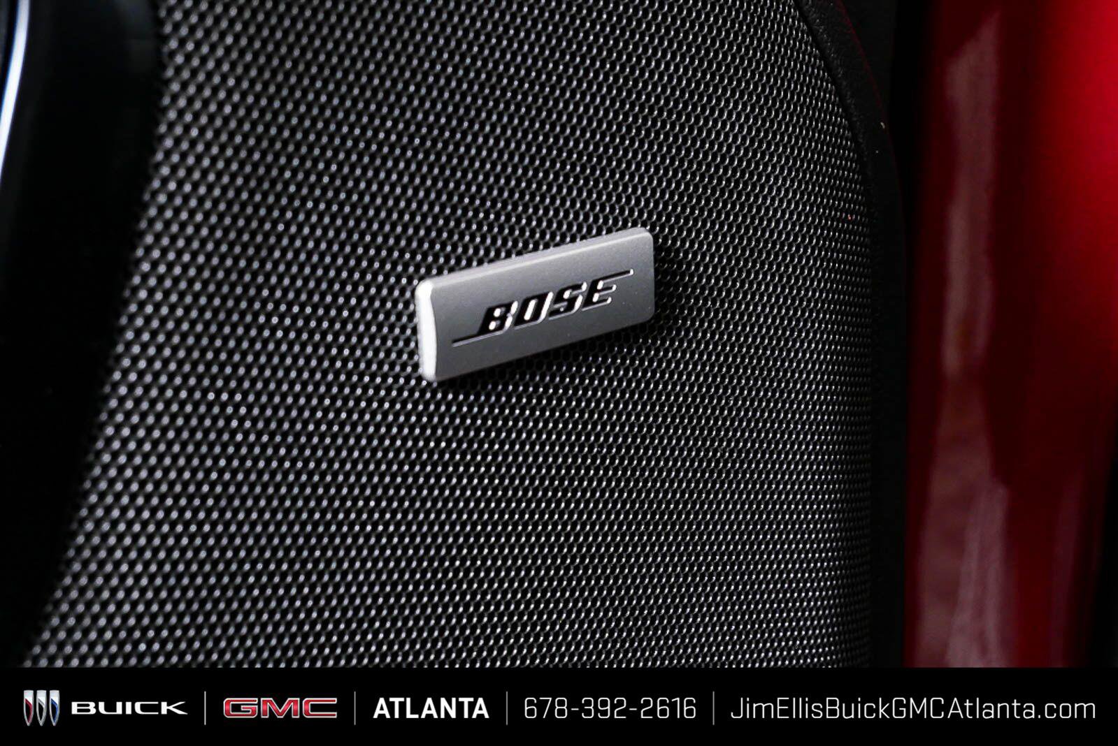 New 2026 GMC Yukon AT4 w/ AT4 Premium Plus Package AWD/4WD image 7