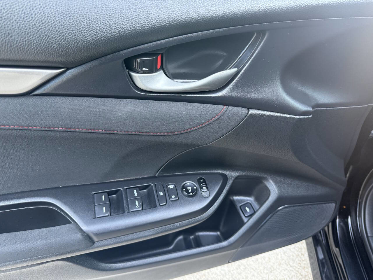 Used 2019 Honda Civic Si image 17