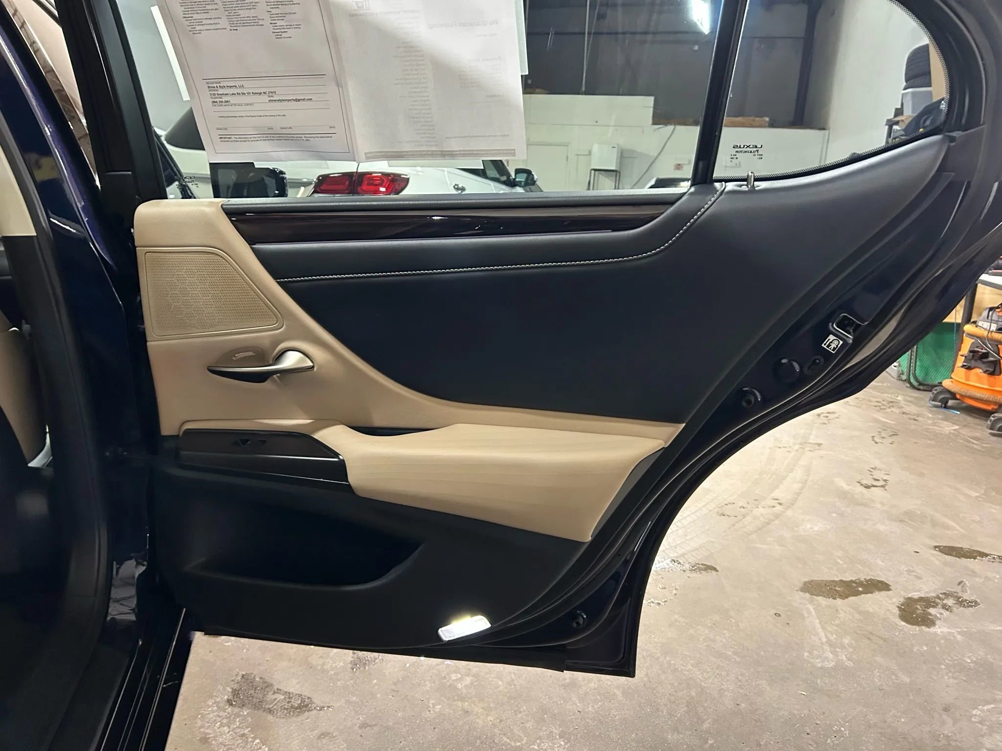 Used 2019 Lexus ES 350 w/ Accessory Package 2 image 47