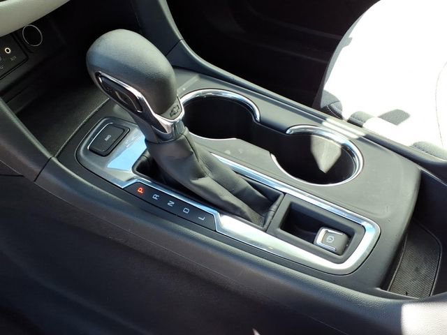 Used 2023 Chevrolet Equinox LT w/ Driver Convenience Package image 17