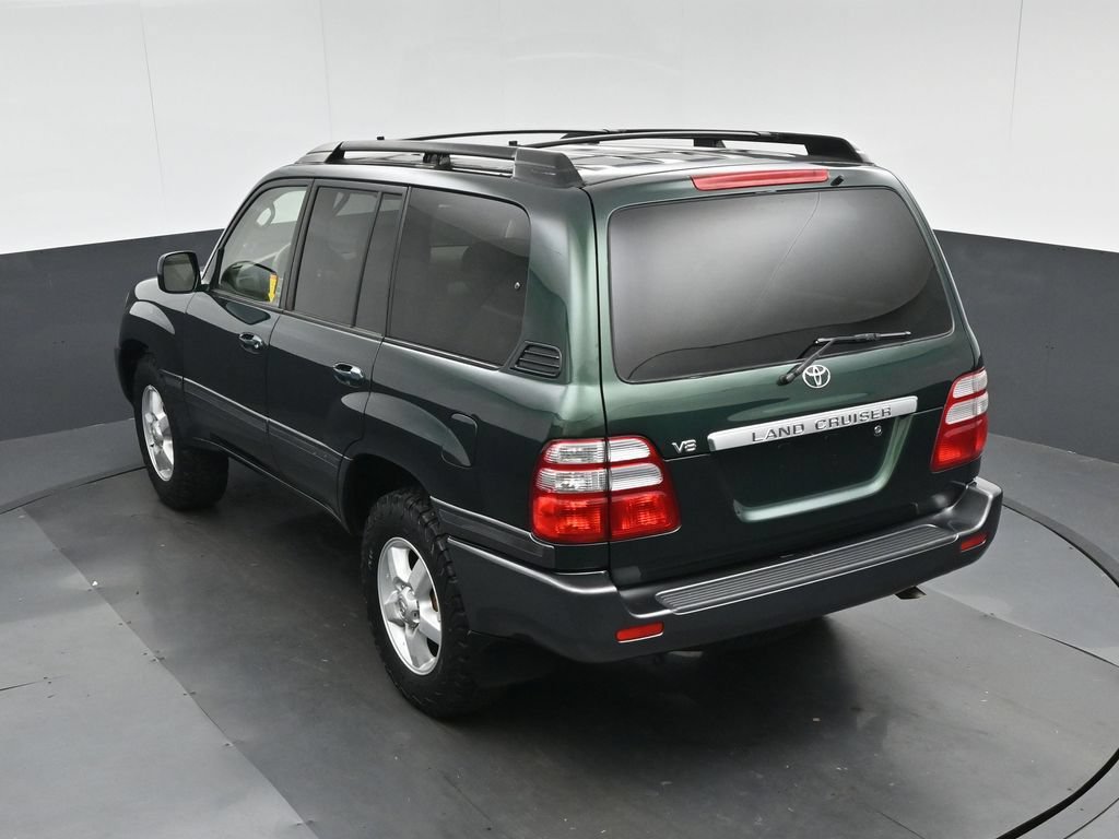 Used 2004 Toyota Land Cruiser AWD/4WD image 56