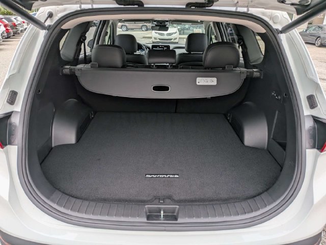 Certified 2023 Hyundai Santa Fe SEL w/ Premium Package FWD image 15