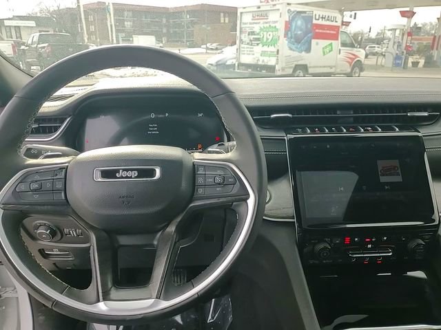 Used 2024 Jeep Grand Cherokee L Limited w/ Luxury Tech Group II image 29