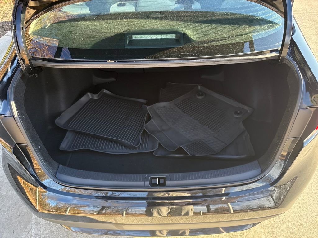 Used 2022 Toyota Corolla LE image 27