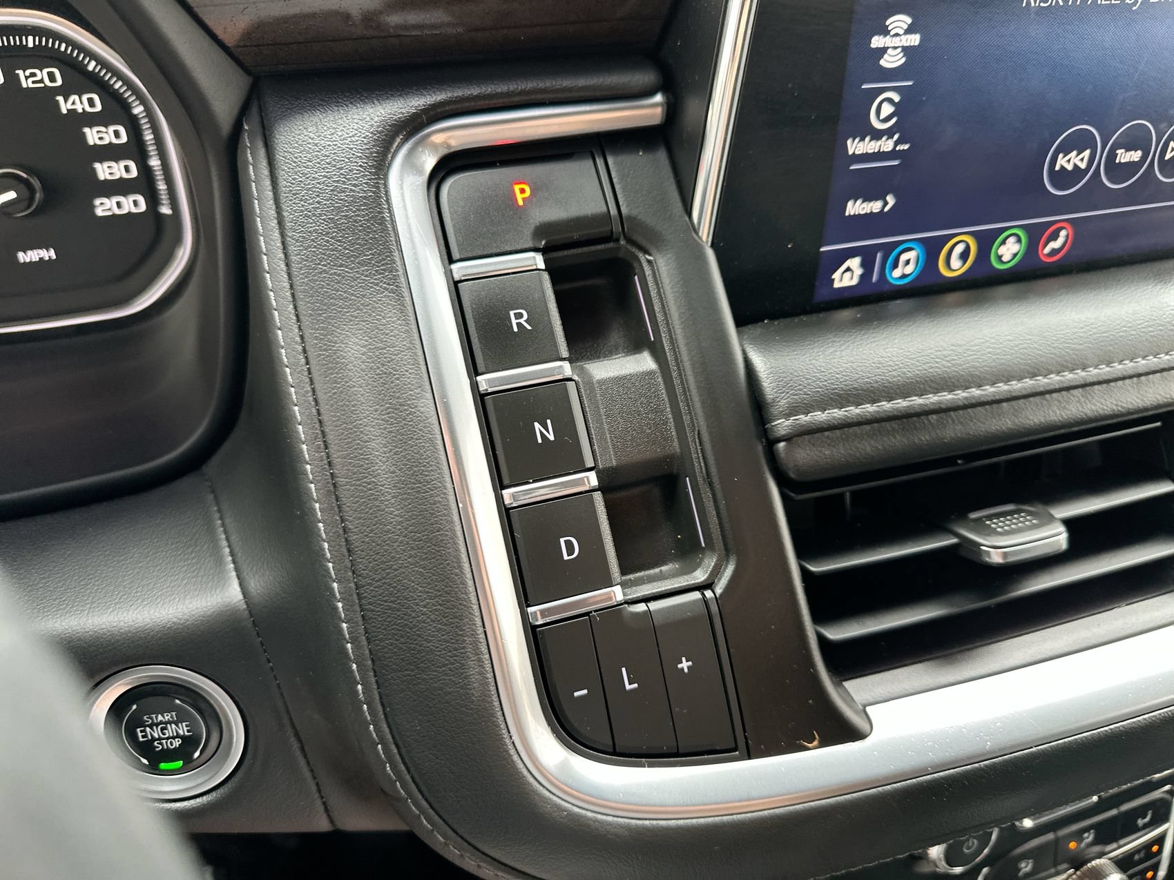 Used 2021 GMC Yukon SLE AWD/4WD image 19