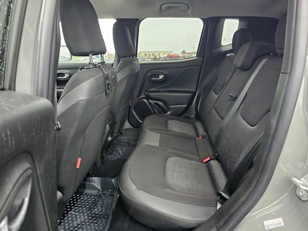 Used 2021 Jeep Renegade Trailhawk w/ Trailer Tow Group image 13