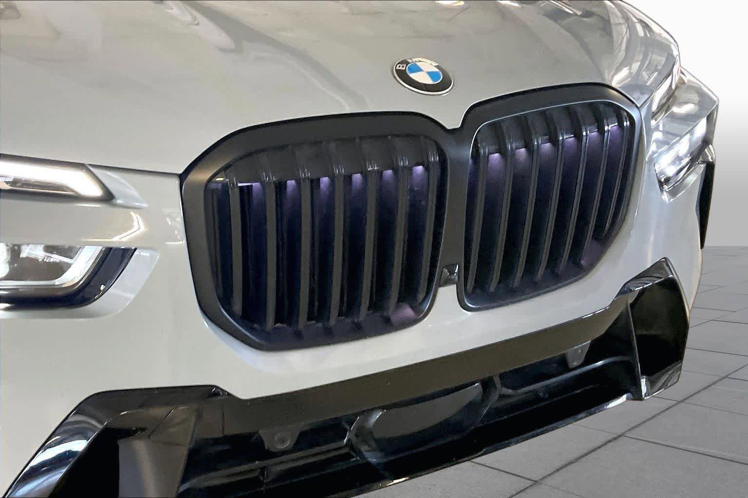 Certified 2024 BMW X7 xDrive40i w/ Executive Package AWD/4WD image 30