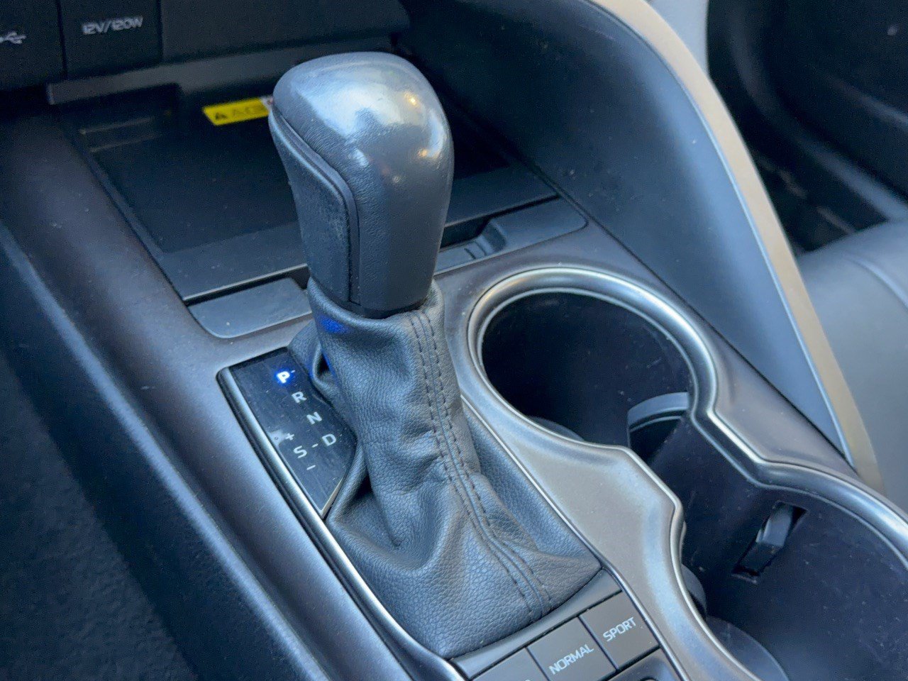 Used 2024 Toyota Camry XSE FWD image 21