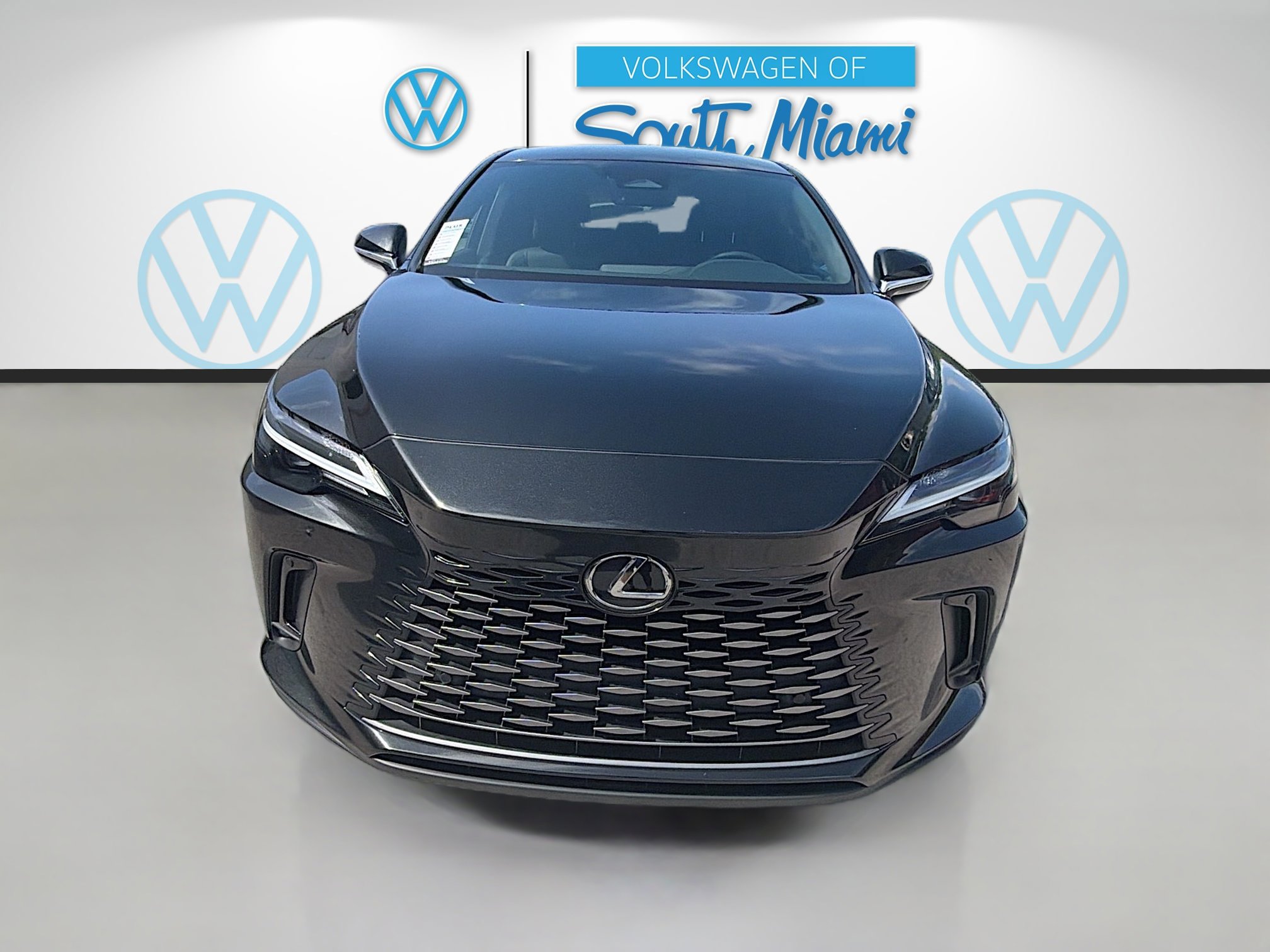 Used 2024 Lexus RX 350 FWD w/ Technology Package image 2