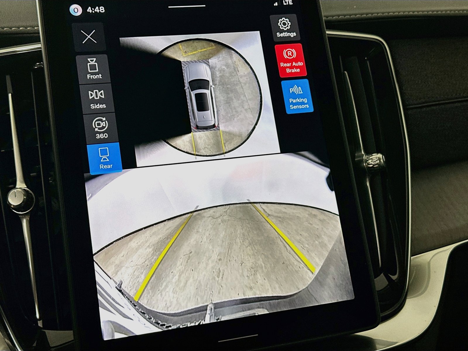 New 2027 Volvo XC90 B6 Ultra AWD/4WD image 25