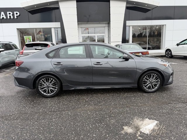 Used 2023 Kia Forte GT-Line w/ GT-Line Premium Package image 6