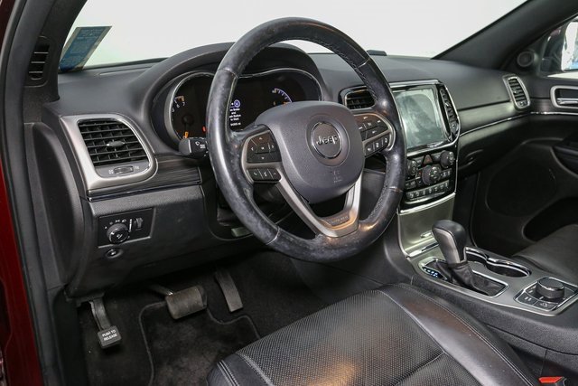 Used 2020 Jeep Grand Cherokee Limited w/ Luxury Group II image 24