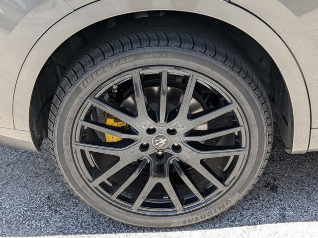 Used 2022 Maserati Levante GT image 20