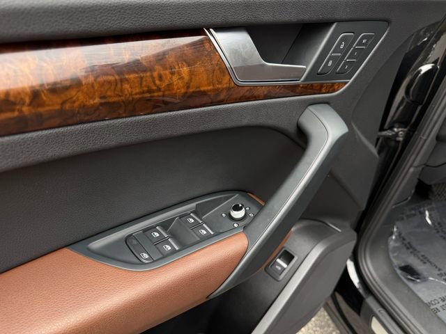 Used 2018 Audi Q5 2.0T Premium Plus w/ Premium Plus Package image 11