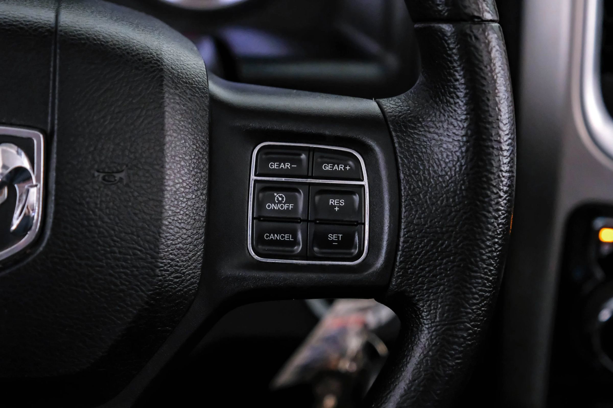 Used 2019 RAM 1500 Classic SLT image 16