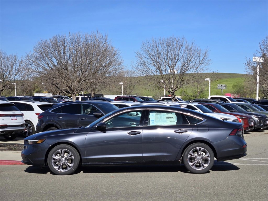 New 2026 Honda Accord EX-L image 7