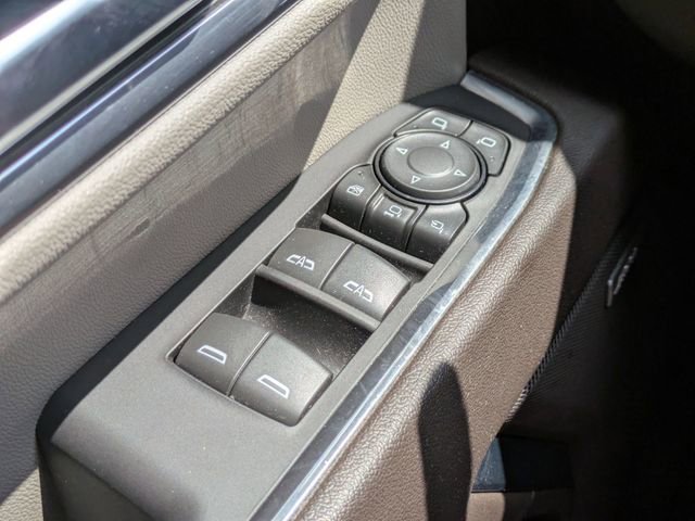 Used 2024 GMC Sierra 2500 SLT w/ SLT Premium Package image 23