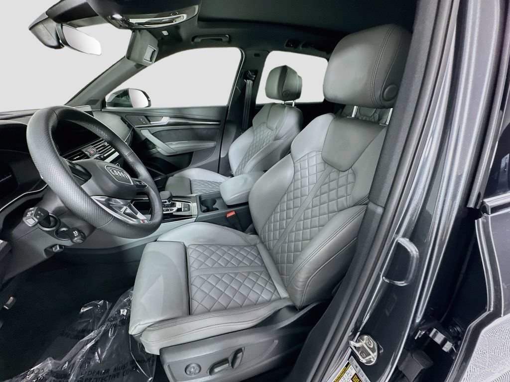 Used 2025 Audi SQ5 Premium Plus AWD/4WD image 5