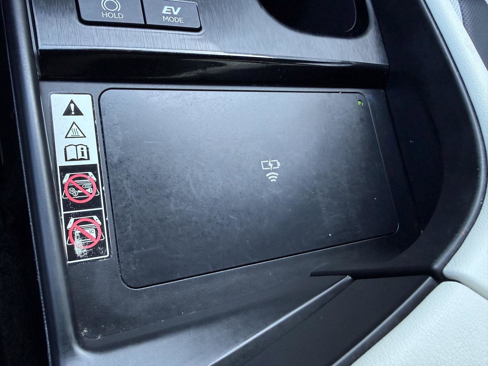 Used 2024 Lexus ES 300h F Sport FWD image 18