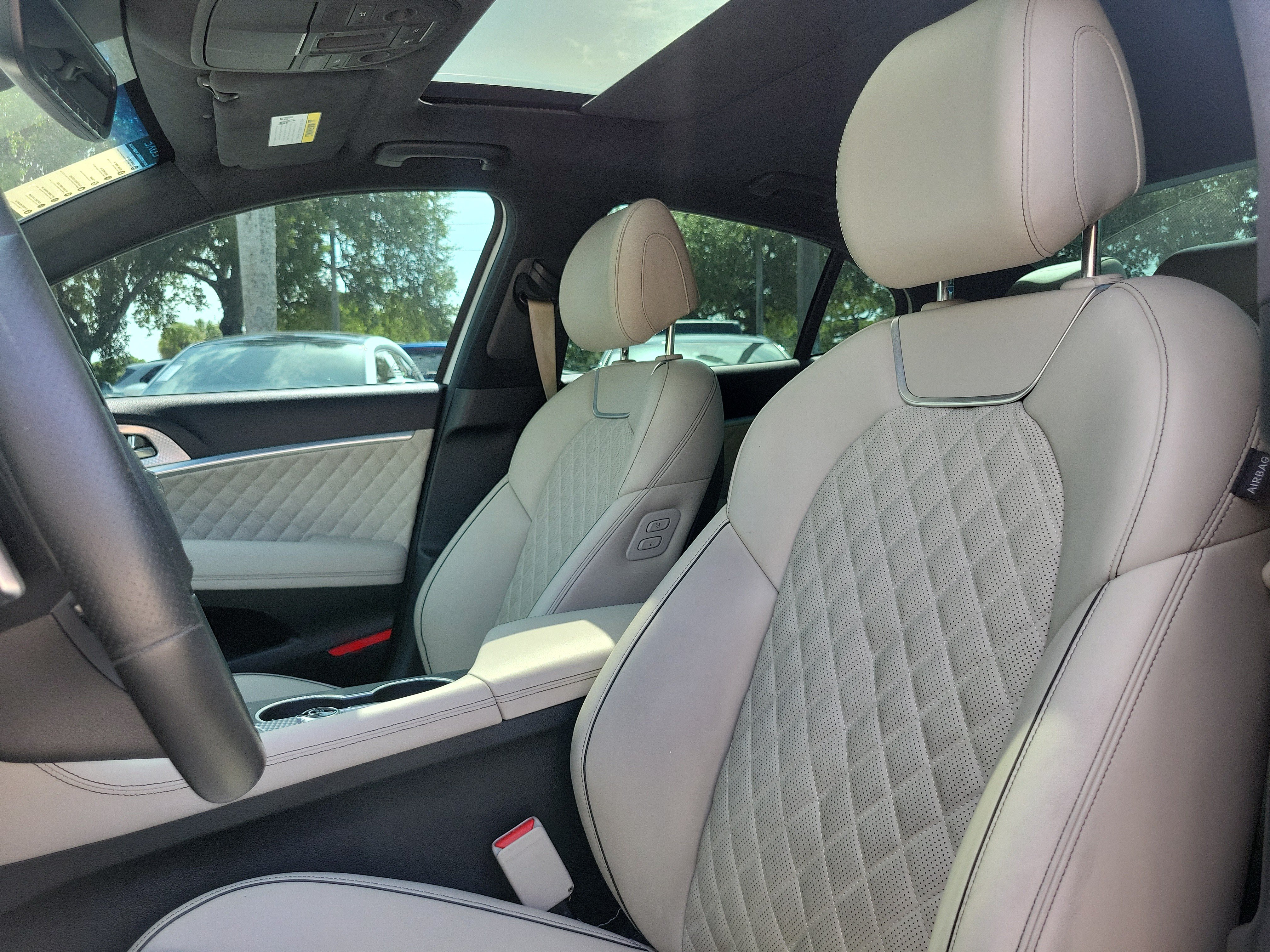 Used 2023 Genesis G70 3.3T w/ Sport Prestige Package RWD image 20