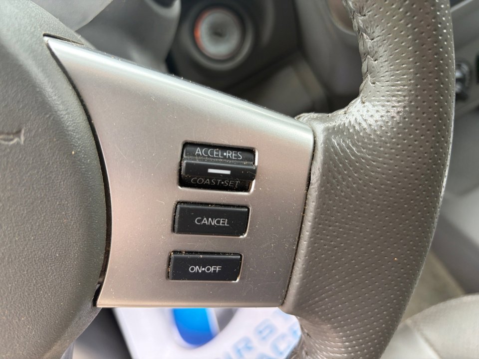 Used 2016 Nissan Frontier SL AWD/4WD image 23