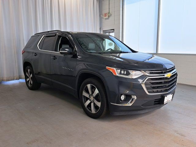 Used 2019 Chevrolet Traverse LT w/ LT Premium Package FWD image 4